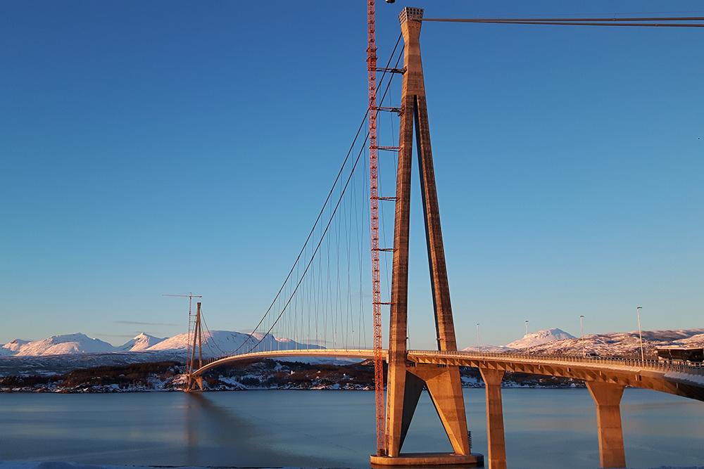 3、挪威哈羅格蘭德大橋.jpg